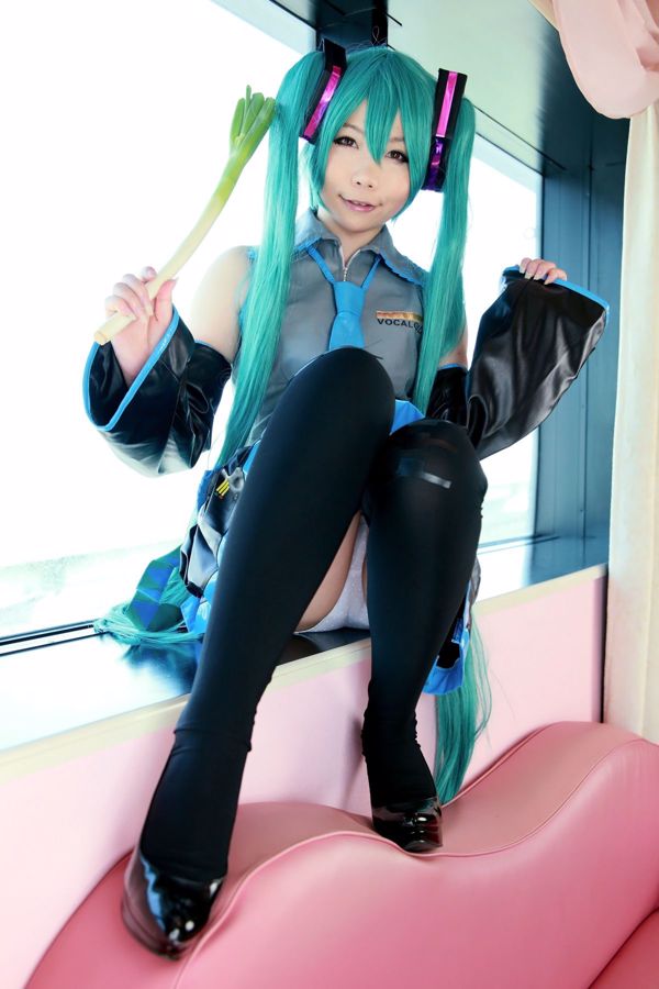 Higurashi Rin (Higurashi Rin) "Vocaloid" Hatsune Miku