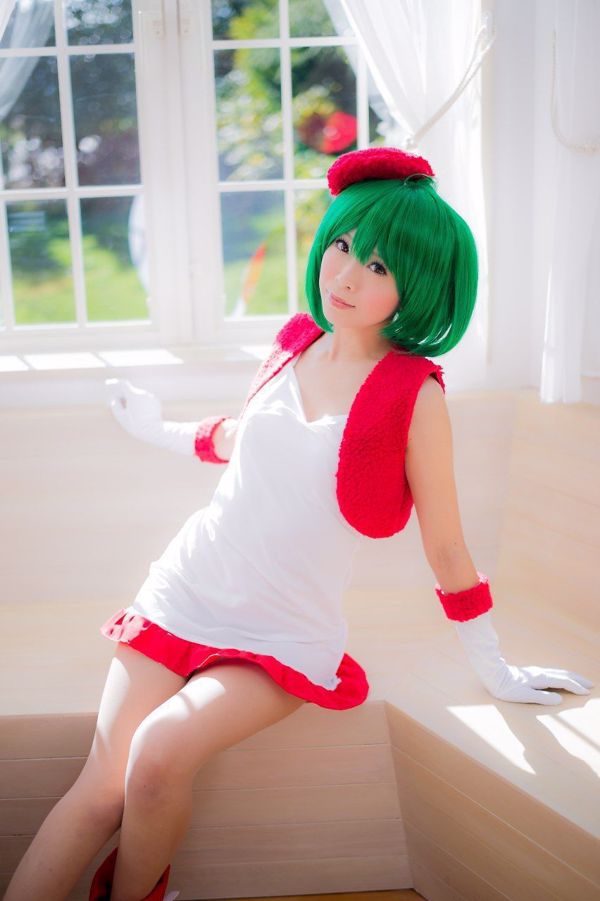 Yuki Mashiro Cosplay "Macros" Ranka Lee (versión de Navidad)