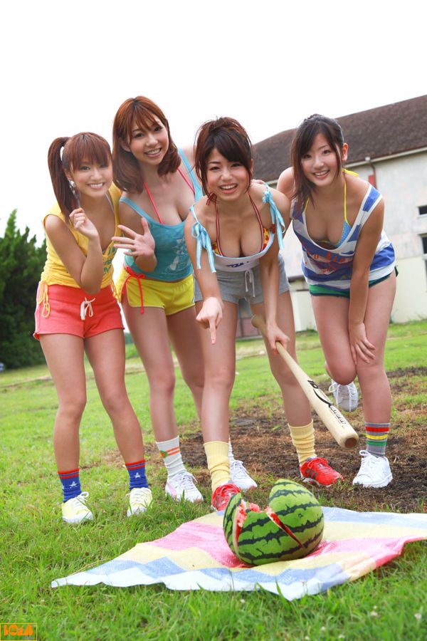 《アイドル夏合宿》   [Bomb.TV] 2010年09月刊