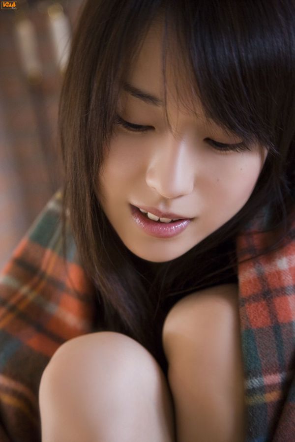 [Bomb.TV] Noviembre de 2006 Erika Toda Erika Toda