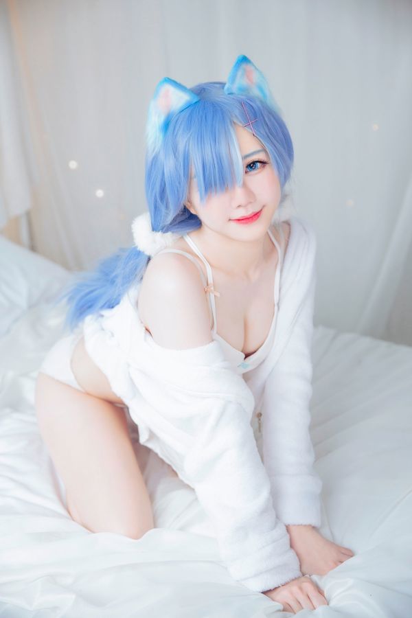 [COS của người nổi tiếng trên Internet] Sally Dorasnow - Rem White Kitty