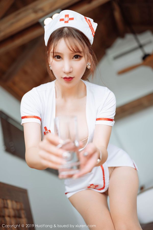 Zhou Yuxi Sandy "Đồ lót đồng phục y tá Cosplay + Vớ mọng nước" [花 扬 HuaYang] Vol.176