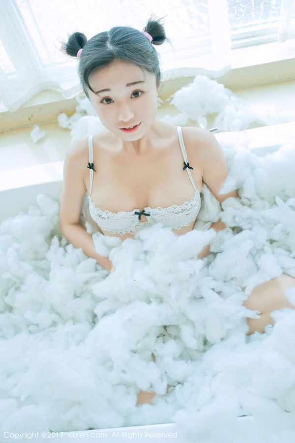 Yuka Aoi 《Loạt phim White bud Suspenders + Quần áo thể dục trung và cao của Nhật Bản》 [Hideto XIUREN] NO.805