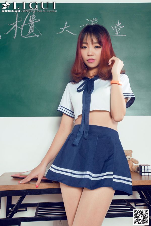 Modelo Liya "Flor escolar de uniforme de marinero en el aula" Obras completas [丽 柜 LiGui] Fotografía de hermosas piernas y pies de jade