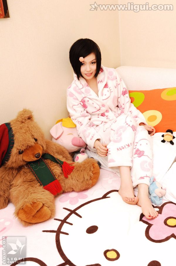 Modell "Cute Pyjama Foot Show" [Ligui LiGui] Strümpfe Fuß Foto Bild