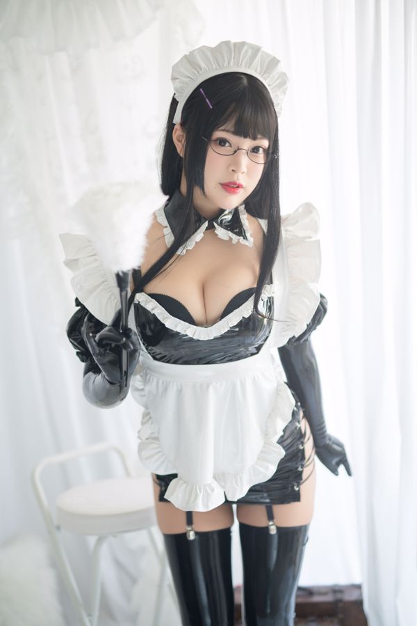 [Beauty Coser] -Bai Ye- "Tsundere Vinyl Maid"