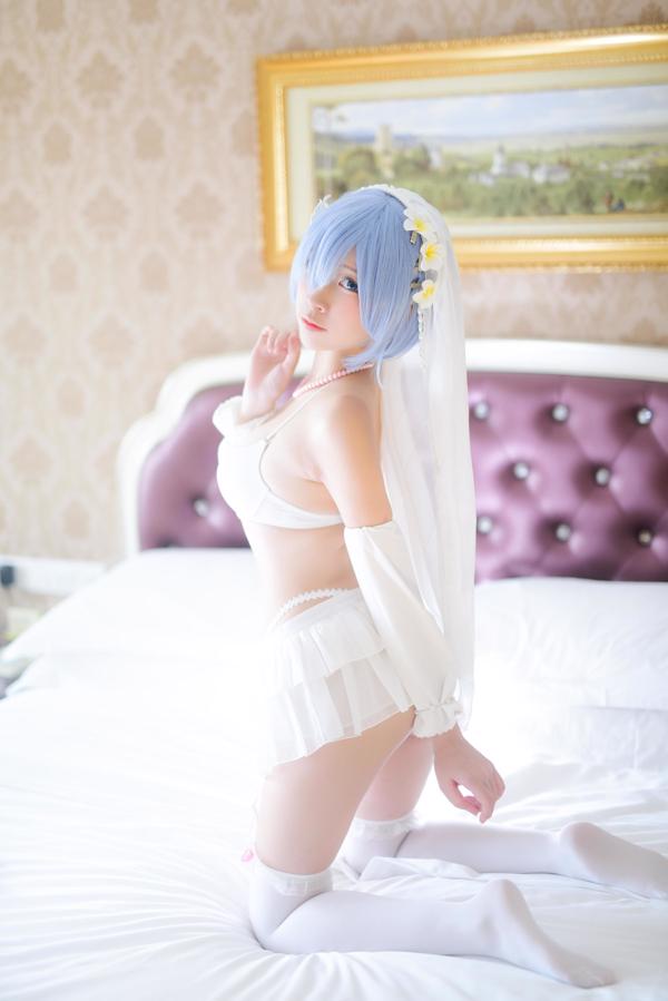 Nizuo Nisa "Rem Wedding Dress"