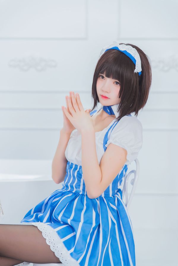 Sakura Momao "Nữ anh hùng qua đường" [Người đẹp COSPLAY]