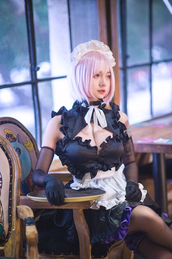 COSER Lolita "The Maid" [COSPLAY Beauty]