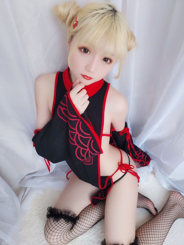 星之迟迟 《幼齿僵尸包》 [福利COSPLAY]