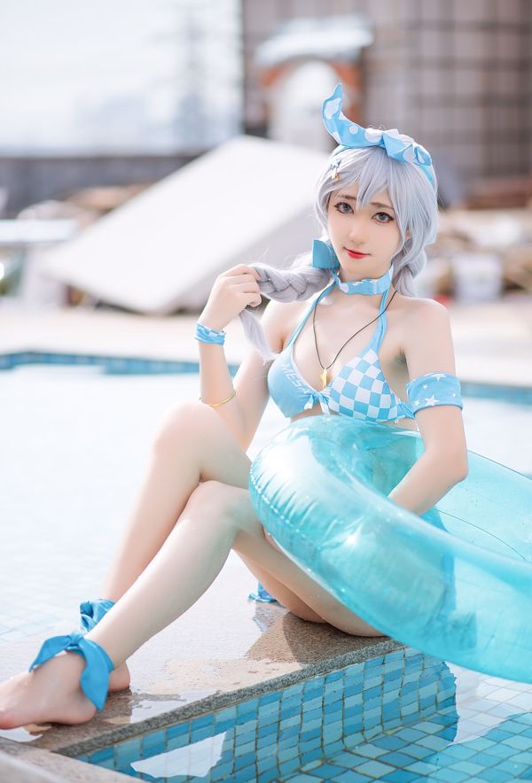 Nantao Momoko "Baju Renang Kiana"