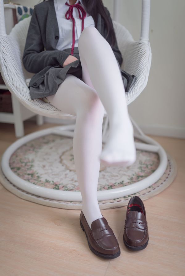 Xueqi SAMA "JK White Silk" [Welfare COSPLAY]