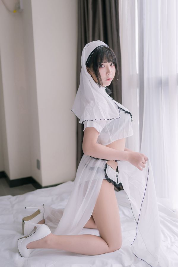 COSER porta via Mo Ziaa "Pure White Nun" [COSPLAY Beauty]