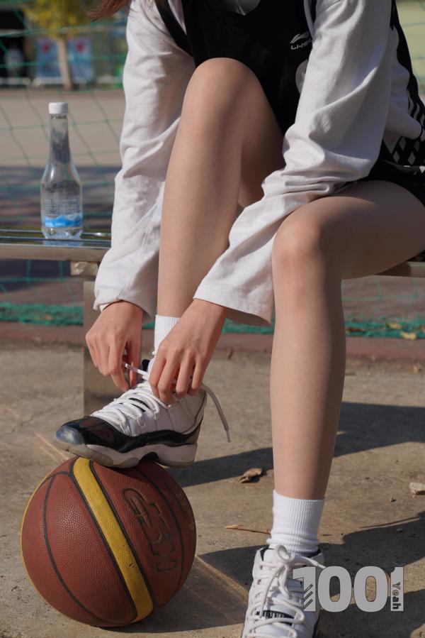 [IESS Tausendundeiner Nacht] Model: Strawberry "Basketball spielen mit Freundin 1"