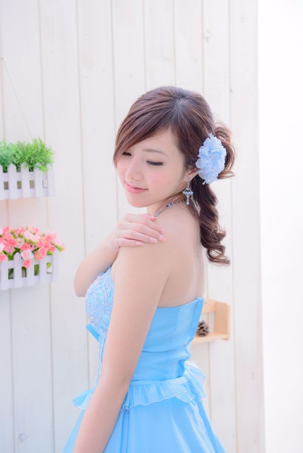 Chen Siying "Blue and White Wedding Photo Album"